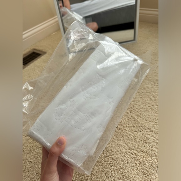 Crib liner - Picture 2 of 2